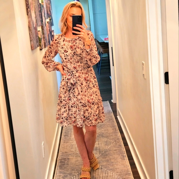 Eliza J Floral Print Long Sleeve Dress - SIZE 4 - Picture 1 of 14